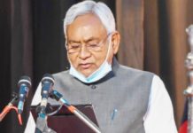 नीतीश कुमार की सांसतः रहा भी न जाए और सहा भी न जाए