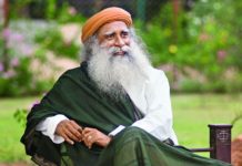 तमिलनाडु में चुनावी सरगर्मी के बीच मंदिरों को सरकारी चंगुल से मुक्त कराने का अभियान छेड़ा सद्गुरु ने
