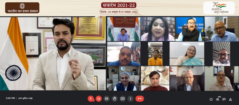 फैक्ट’ और ‘फेक’ के बीच लक्ष्मण रेखा की जरूरत