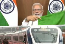 बंगाल को मिल गई पहली वंदे भारत ट्रेन, पीएम मोदी ने किया उद्घाटन