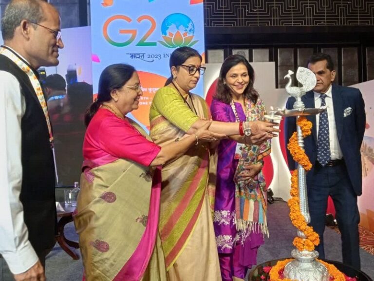 जी-20 देशों का आगरा में महिला सशक्तिकरण पर मंथन शुरू