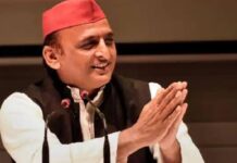 मोदी-शाह के जाल में फंस गए अखिलेश