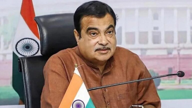 संघ से निकटता के चलते गडकरी आए पीएफआई के निशाने पर