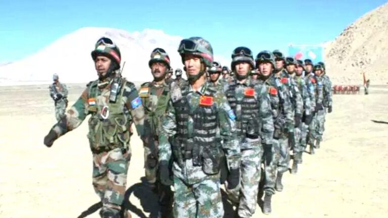 डोकलाम में चीन की फिर नई नापाक चाल तैनात किए आर्म्ड ब्रिगेड