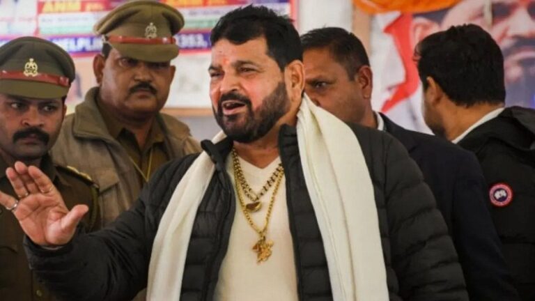 पॉक्सो कानून बदलने पर उतरे बृजभूषण, कहा- सरकार को मजबूर कर देंगे
