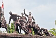 देवीपद चौधरी ने 14 साल की उम्र में मां भारती पर जीवन किया समर्पित