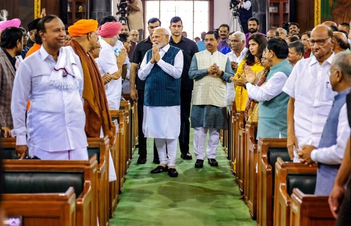 new sansad 1st day-1