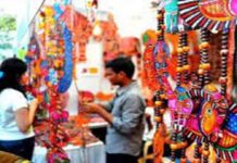 त्योहारी सीजन में स्थानीय उत्पादों को प्राथमिकता दें देशवासी : प्रधानमंत्री