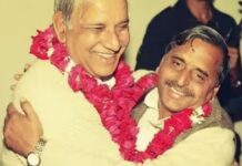 कैसे गढ़ा गया यह झूठ, मिले मुलायम-कांशीराम हवा में उड़ गए जय श्रीराम