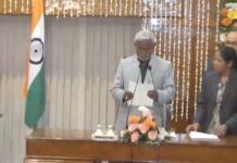 झारखंड के 12वें मुख्यमंत्री बने चंपई सोरेन, आलमगीर और सत्यानंद ने भी ली मंत्री पद की शपथ