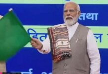 10 साल का काम सिर्फ एक ट्रेलर, मुझे अभी लंबा सफर तय करना है : प्रधानमंत्री मोदी