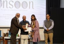 भारतीय जहां गए, वहां के लोगों के जीवन को समृद्ध किया