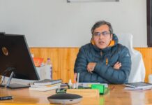 आज भी साफ दिखता है राजा और प्रजा का फर्क