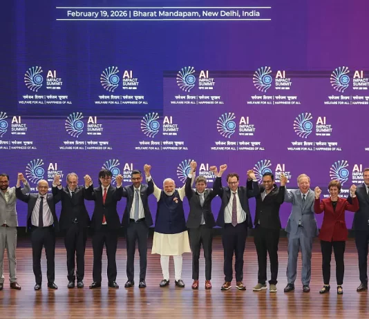 गलतियाँ हुईं लेकिन उपलब्धियाँ भी कम नहीं थीं एआई समिट में