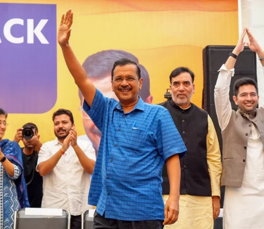 केजरीवाल की वापसी