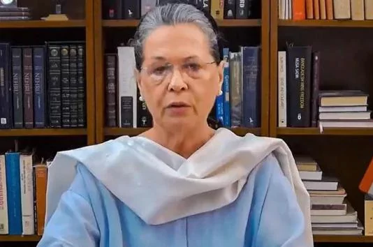 सोनिया गांधी के चीन प्रेम को झटका