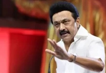 हिंदी और हिंदुत्व की बाढ़ में बह न जाएं स्टालिन!